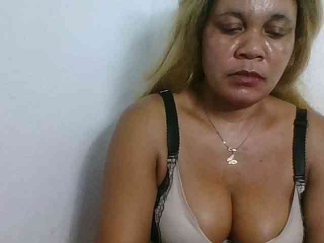 JELLA1 webcam