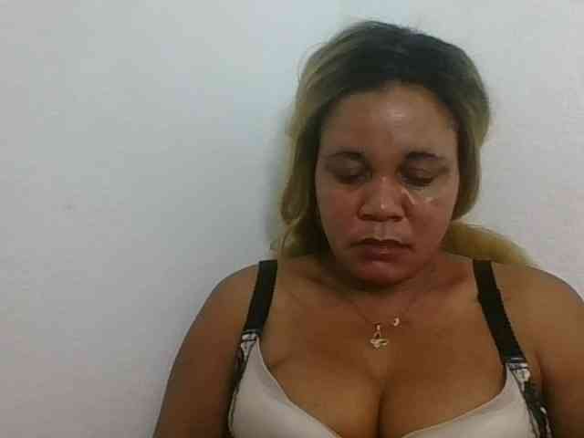 JELLA1 webcam