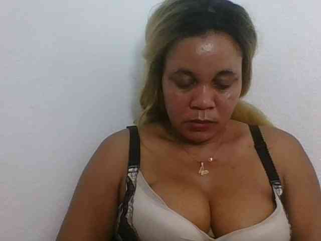 JELLA1 webcam
