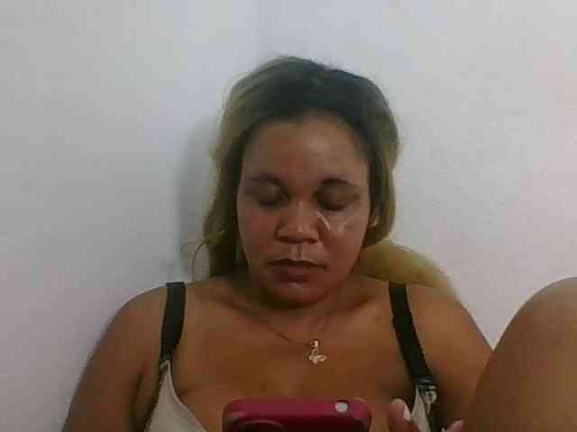 JELLA1 webcam
