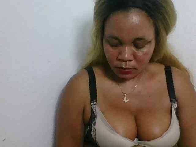 JELLA1 webcam