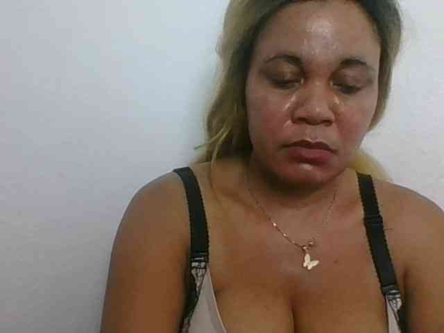 JELLA1 webcam