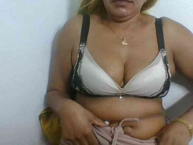 JELLA1 webcam