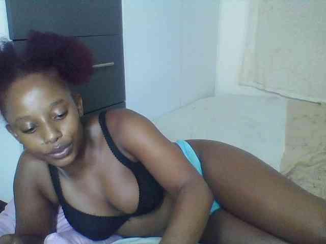 Mellaniee webcam