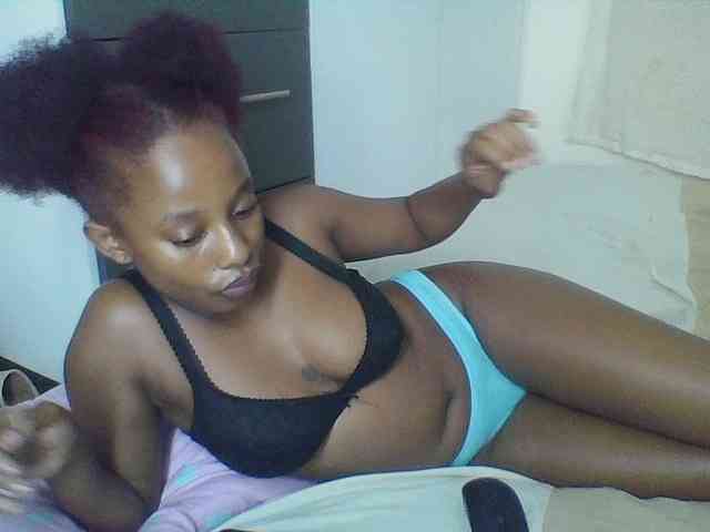 Mellaniee webcam
