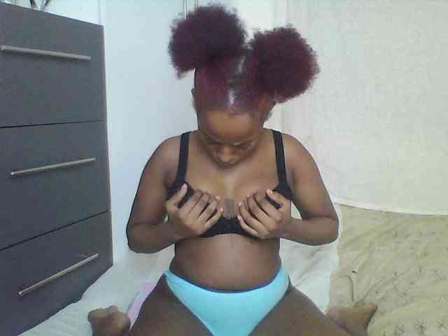Mellaniee webcam