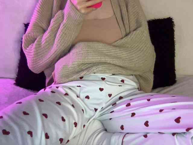 BestyBoobs webcam