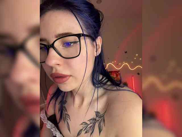 Aliisss webcam