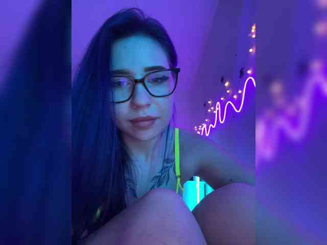 Aliisss webcam