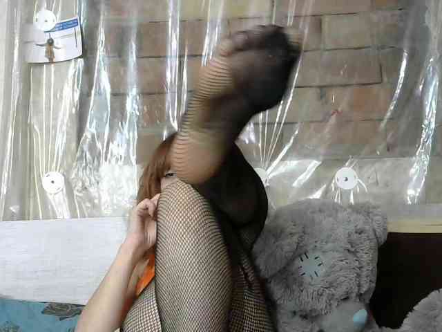Lady_of_Perfection webcam