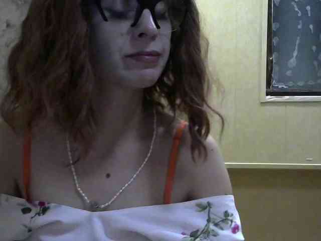 Lady_of_Perfection webcam