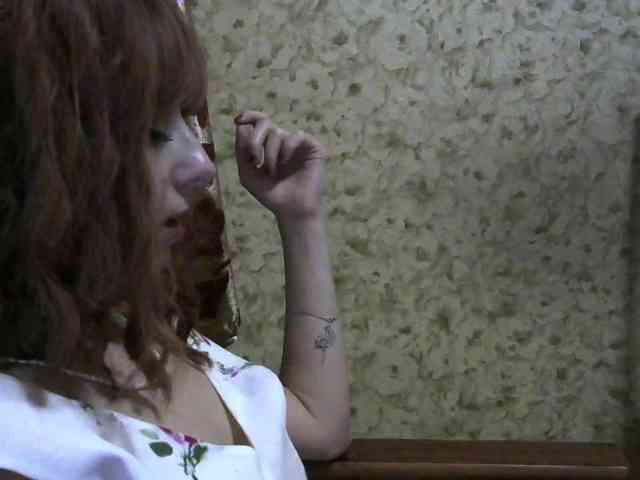 Lady_of_Perfection webcam
