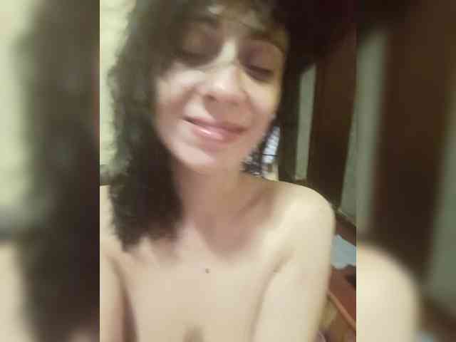 Lady_of_Perfection webcam