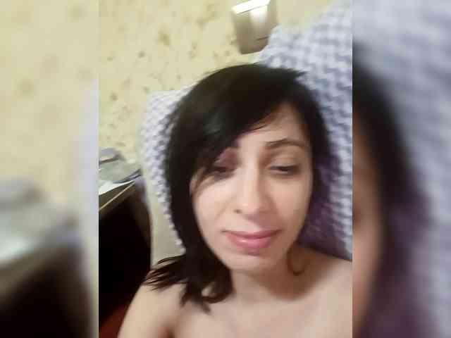 Lady_of_Perfection webcam