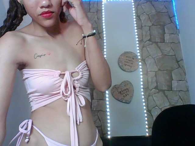 sweetlittleew webcam