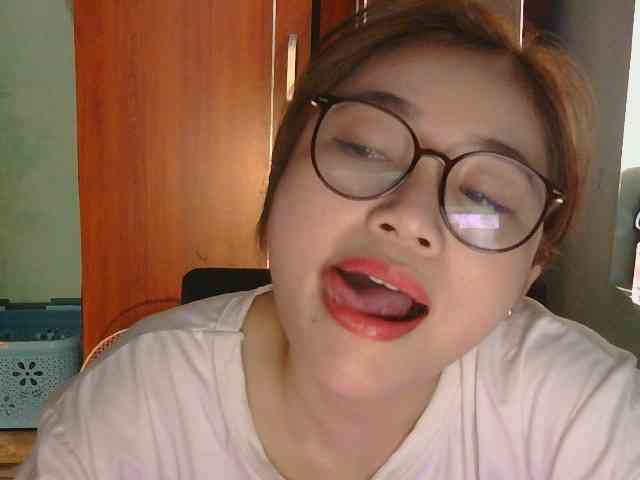 nana7777 webcam