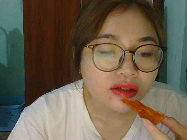 nana7777 webcam
