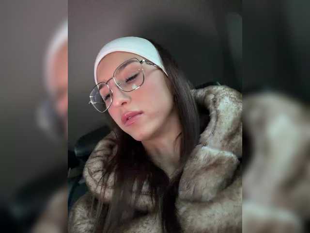 Vai a chattare su --Eva-22-- --Eva-22--