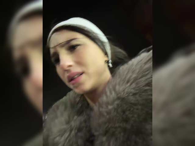 Vai a chattare su --Eva-22-- --Eva-22--