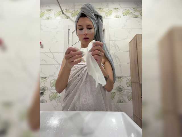 Gratis Live Sexcam mit --Eva-22-- --Eva-22--