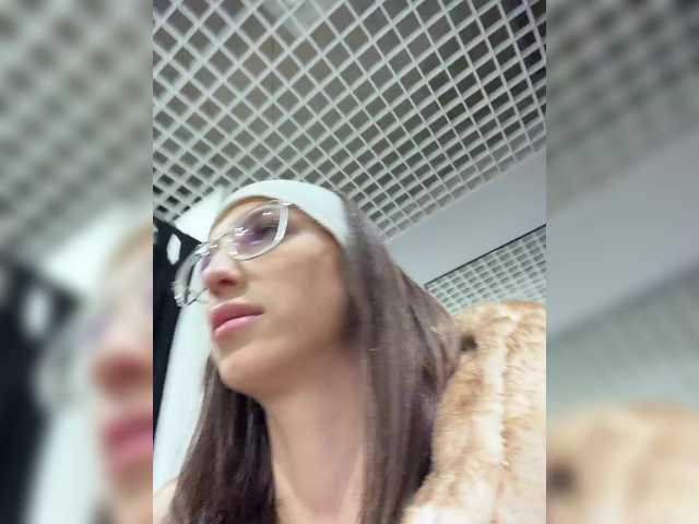 Vai a chattare su --Eva-22-- --Eva-22--