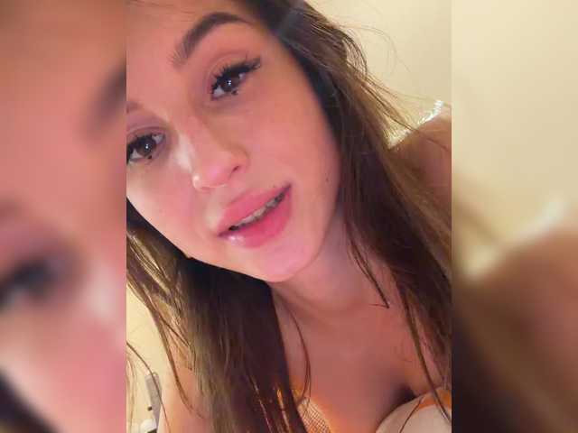 Gratis Live Sexcam mit --Eva-22-- --Eva-22--