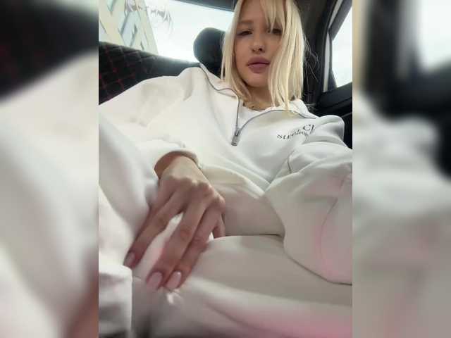 Gratis Live Sexcam mit Cristi-Candy Cristi-Candy