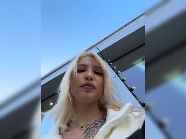 Vai a chattare su Cristi-Candy Cristi-Candy