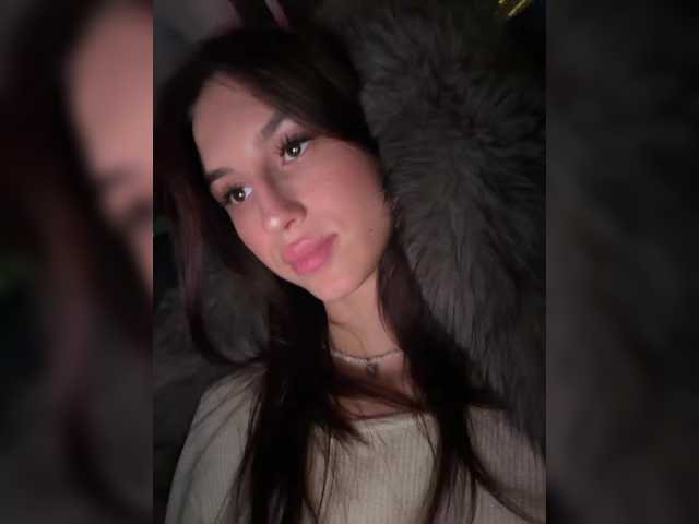 Accedi alla chat con il nickname --Eva-22-- --Eva-22--