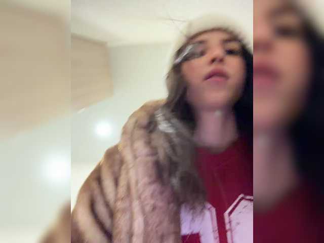 Accedi alla chat con il nickname --Eva-22-- --Eva-22--