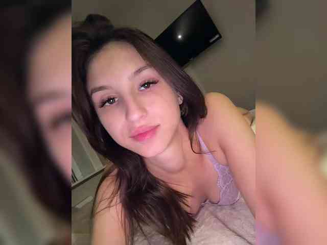 --Eva-22-- webcam