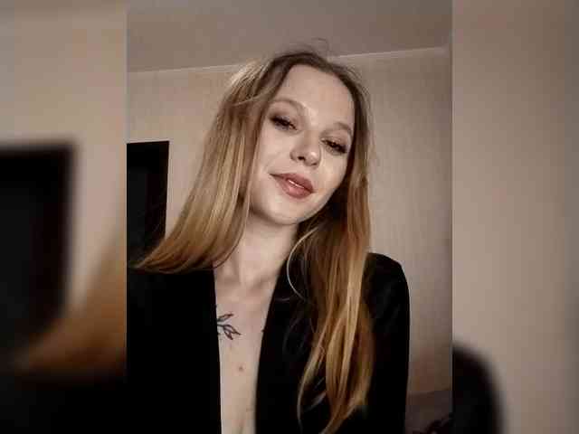 1biscuit1 webcam