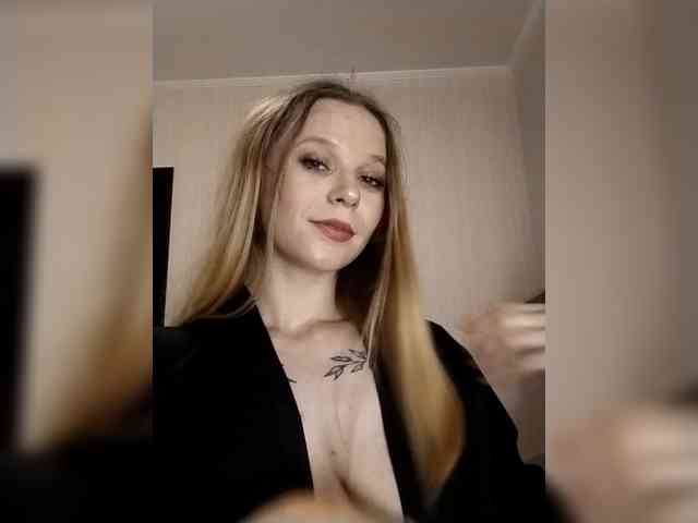 1biscuit1 webcam