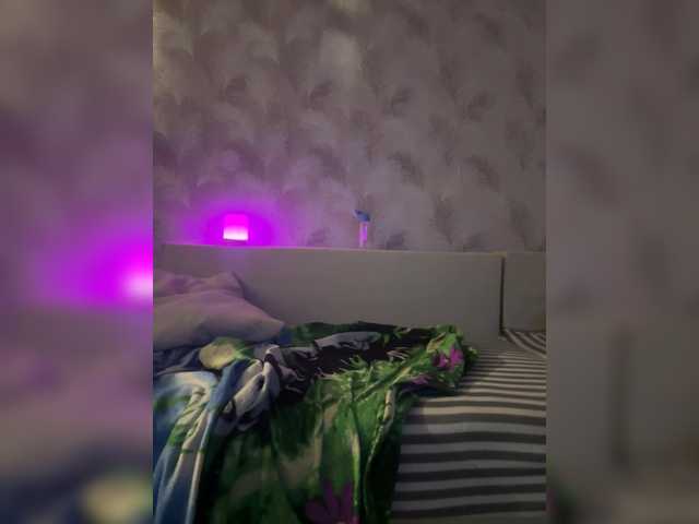 Entra en el chat con el modelo Denis-AnnaGG Denis-AnnaGG