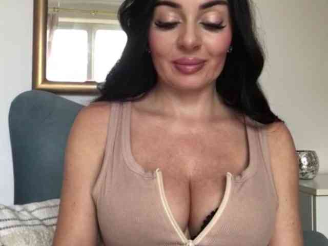 sensuallstella webcam