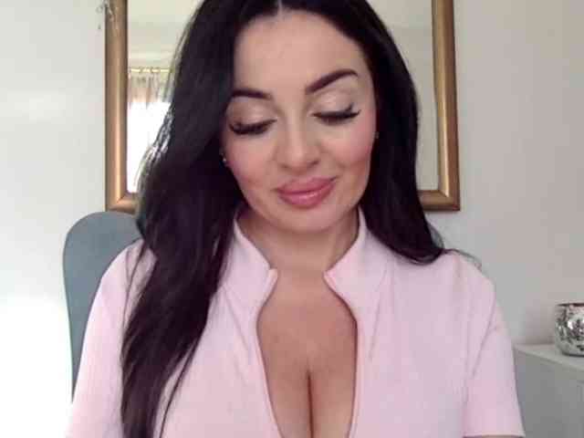 sensuallstella webcam