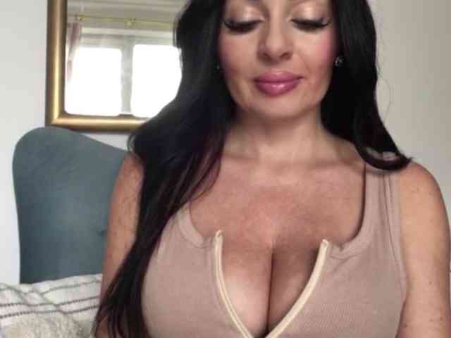 sensuallstella webcam