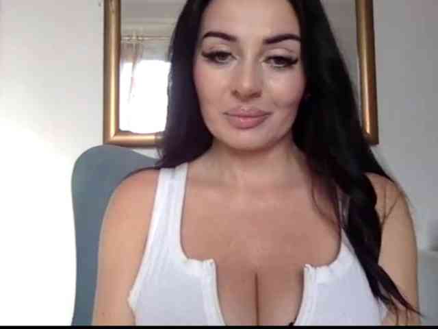 sensuallstella webcam