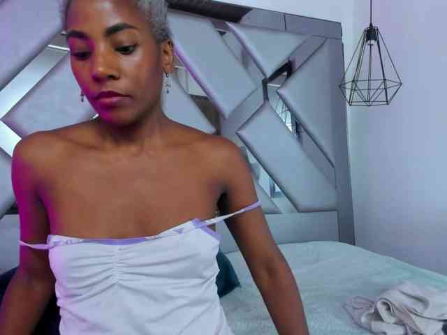 Lorenn-Hill1 webcam