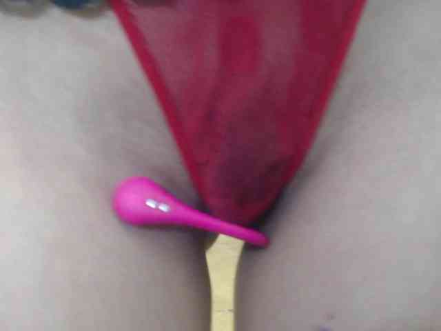 KatheBlows webcam