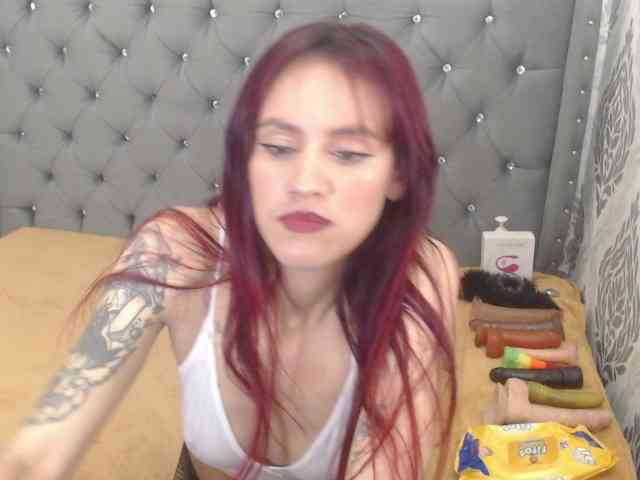 KatheBlows webcam