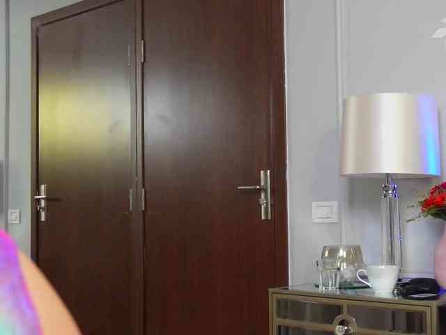 JenniferLovve webcam