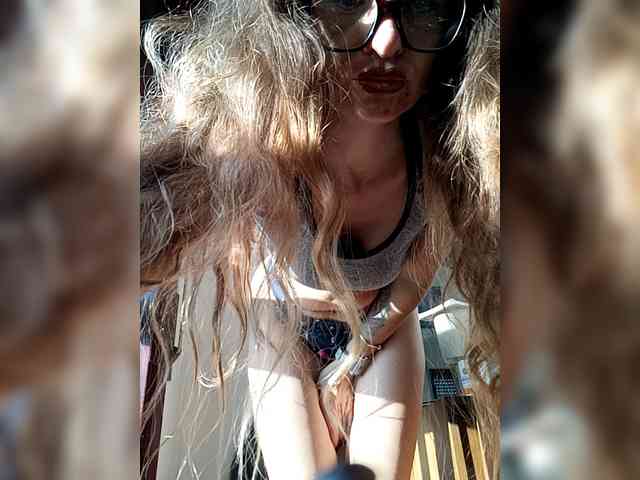 gabyenlalunax webcam