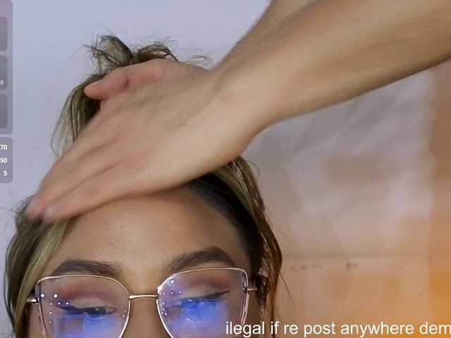 lauralei01 webcam