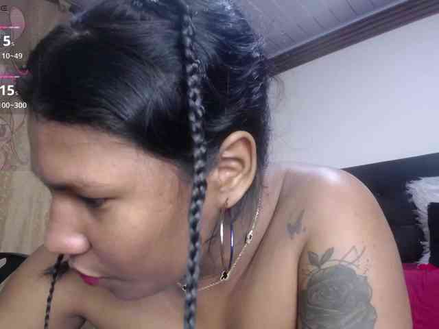 anniescott- webcam