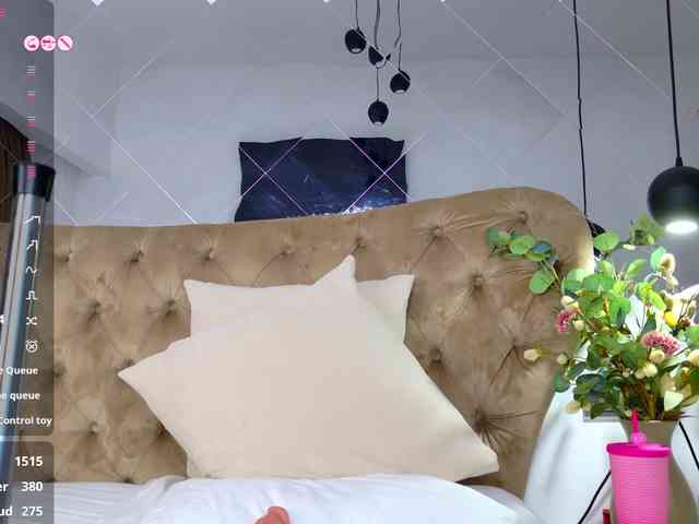 TiffanyWestXXX webcam