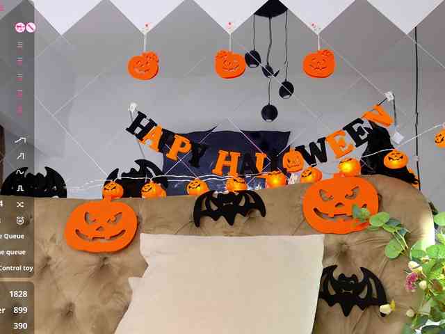 TiffanyWestXXX webcam