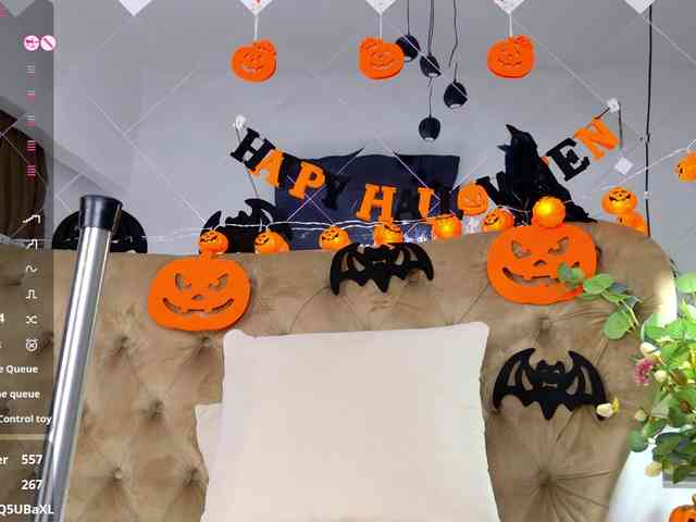 TiffanyWestXXX webcam