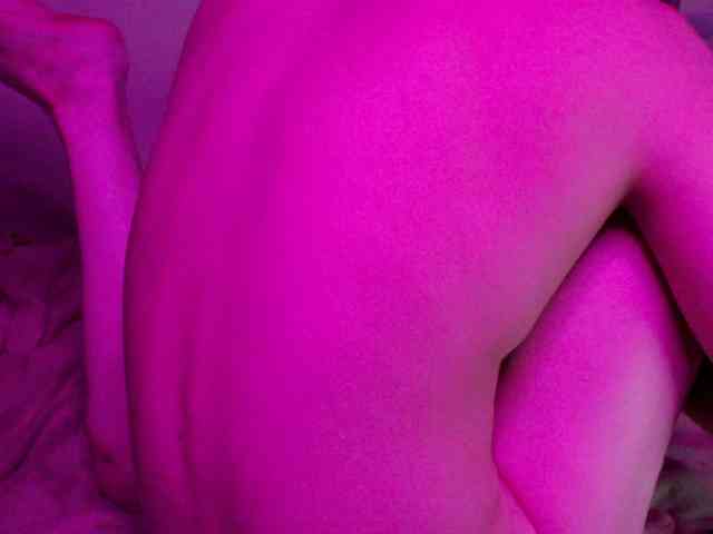 Steellessence webcam