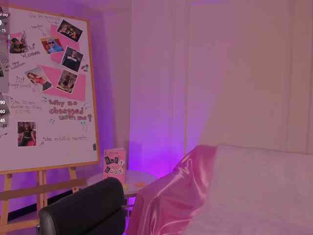 MaddisonTaylor webcam